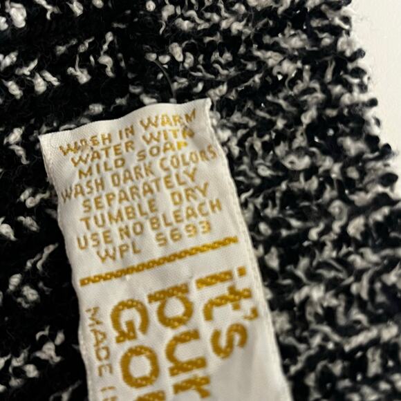 It’s Gold Black Button-Up Cardigan Sweater,Women’s Size L – Made in USA, Vintage - Picture 4 of 6